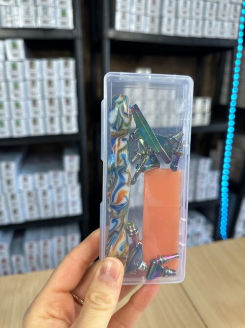 Ergo Stift "Wellen Orange Blau" - 11 Metallaufsätze – Bild 3