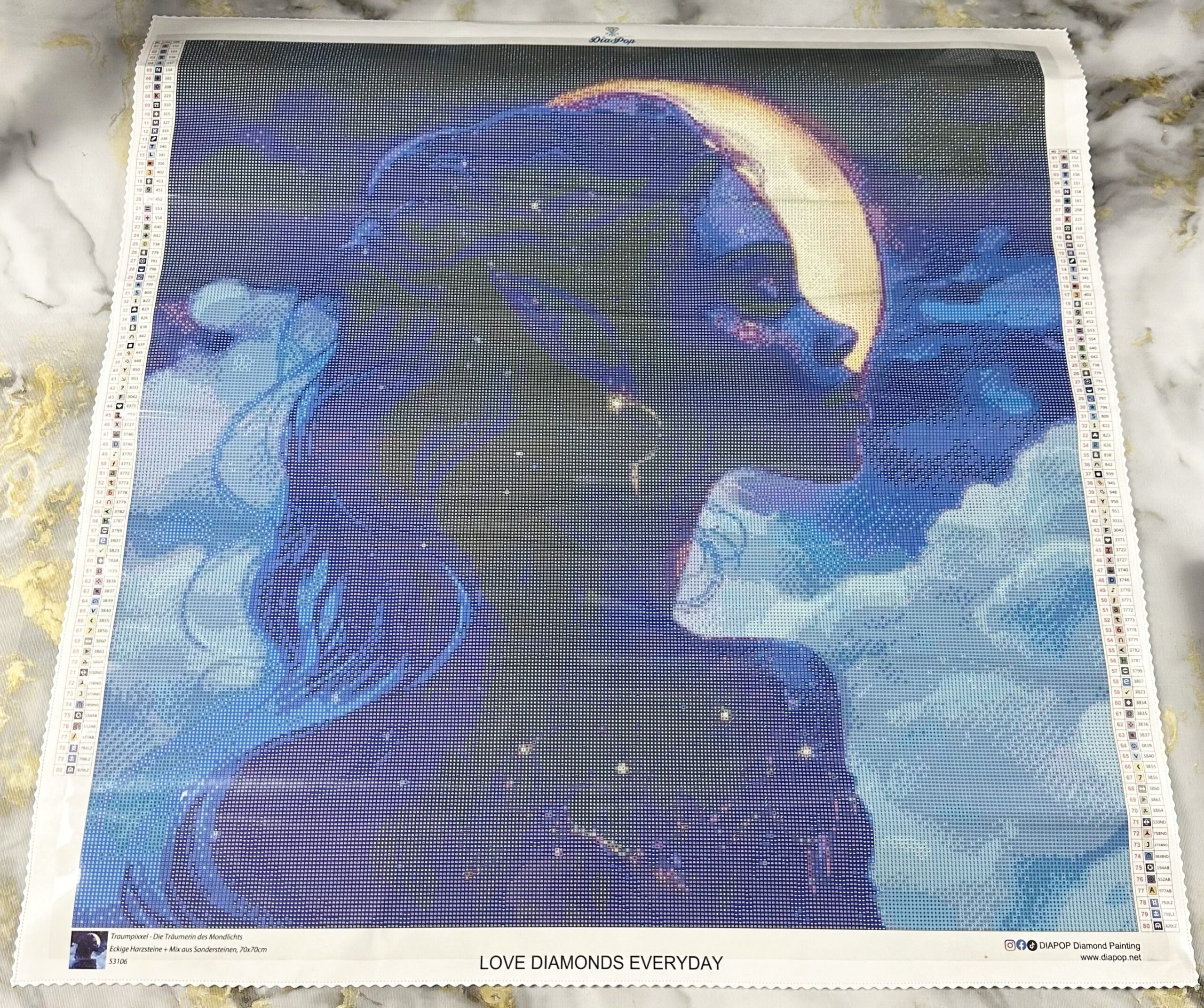 Traumpixxel - Die Träumerin des Mondlichts - 70x70cm - 80 Farben - Eckige Harzsteine + Mix aus Sondersteinen