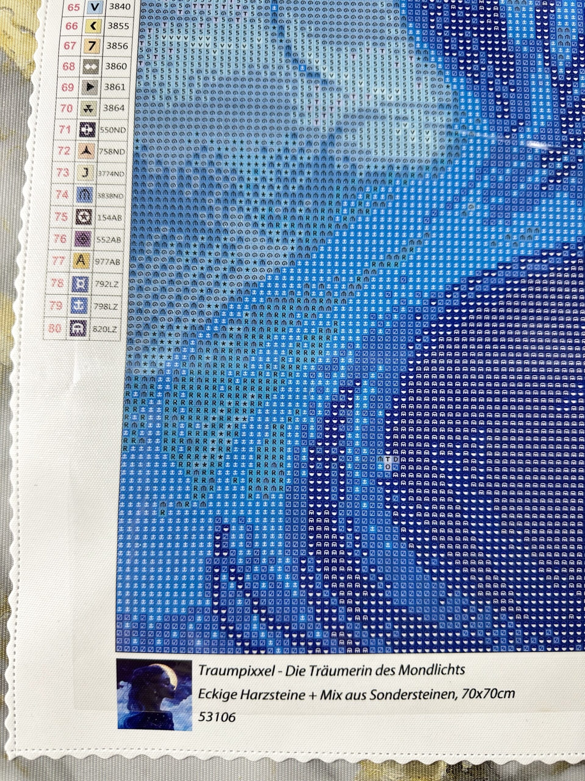 Traumpixxel - Die Träumerin des Mondlichts - 70x70cm - 80 Farben - Eckige Harzsteine + Mix aus Sondersteinen – Bild 5